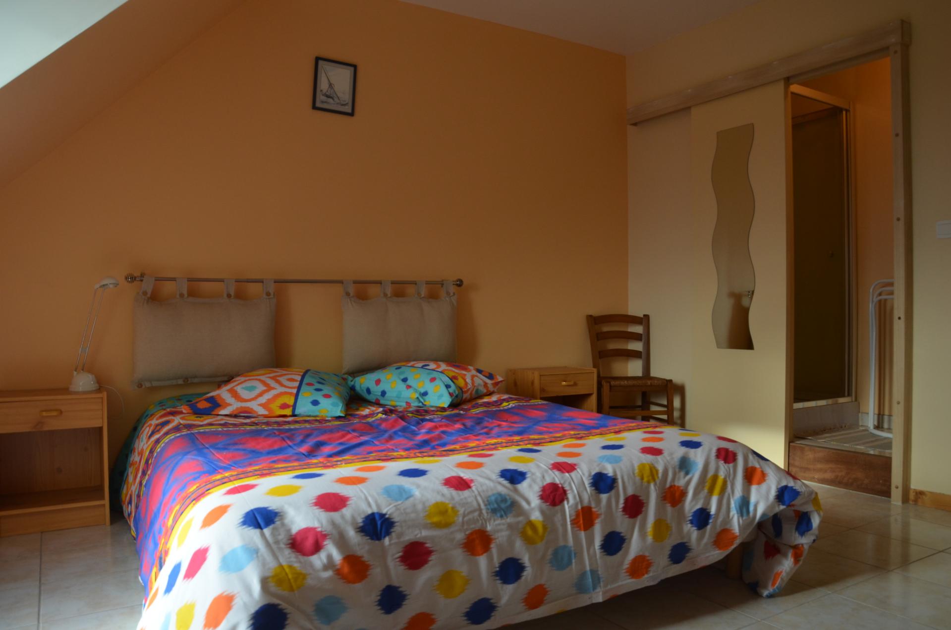 une chambre à l'étage